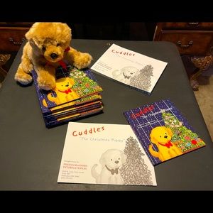 Book: Cuddles the Christmas Puppy by Bonnie Doner